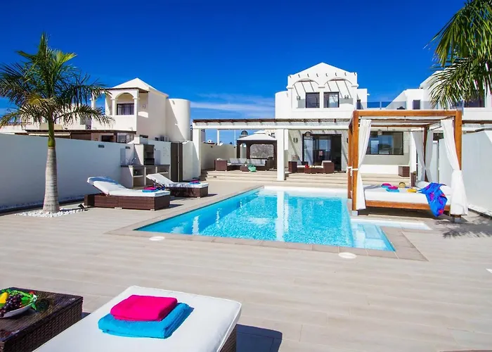 Pedro Villa Playa Blanca (Lanzarote)