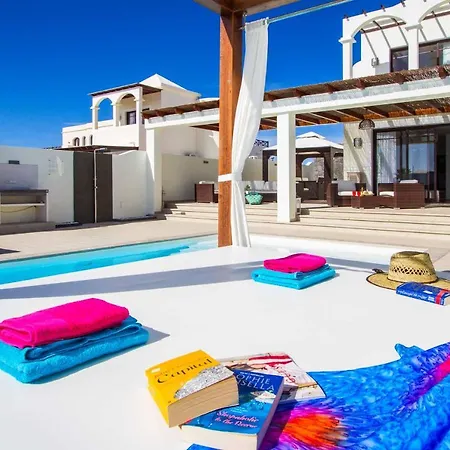 Villa Pedro Playa Blanca